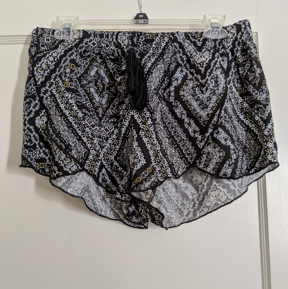 NWOT Me to We Boho Shorts